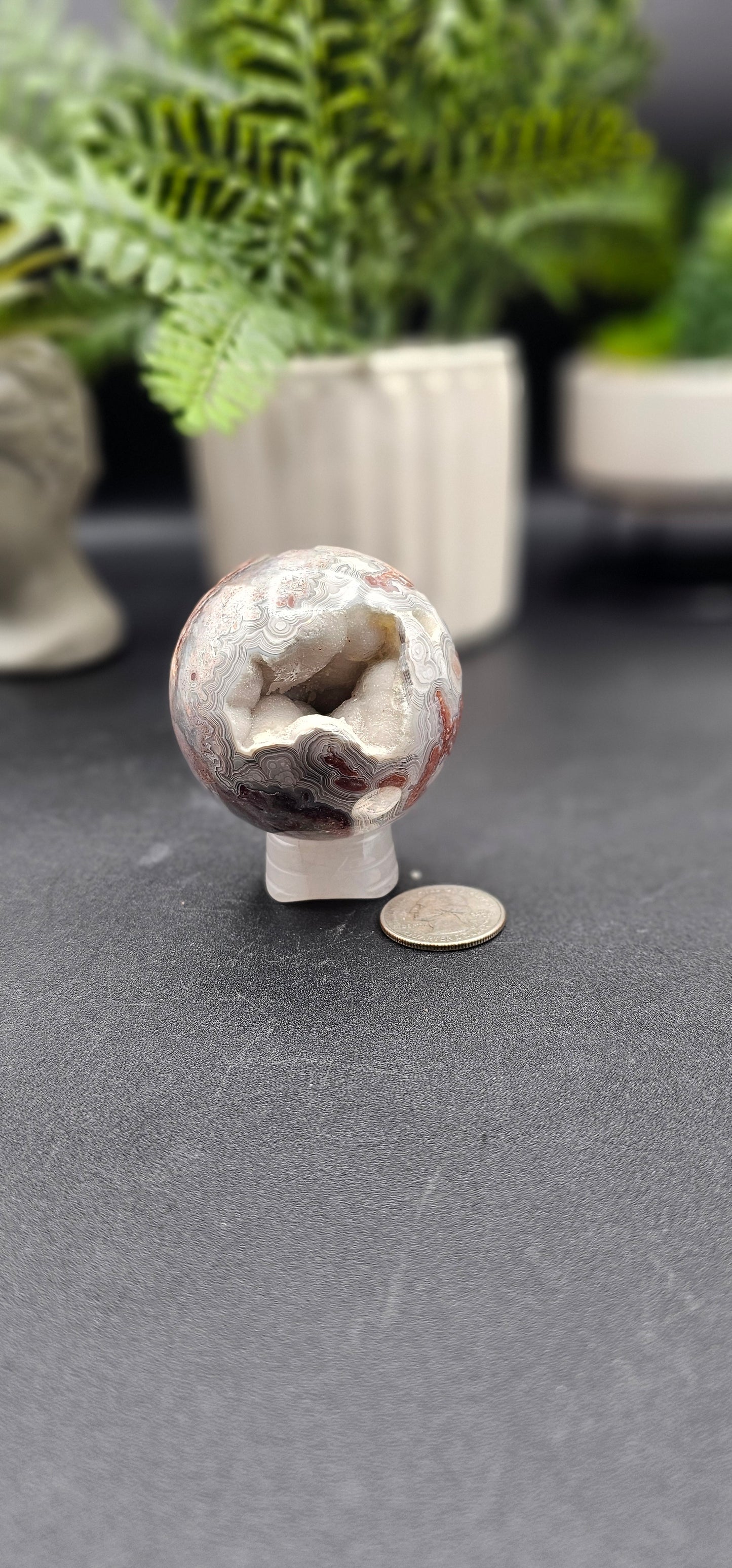 Mexican Crazy Lace Sphere