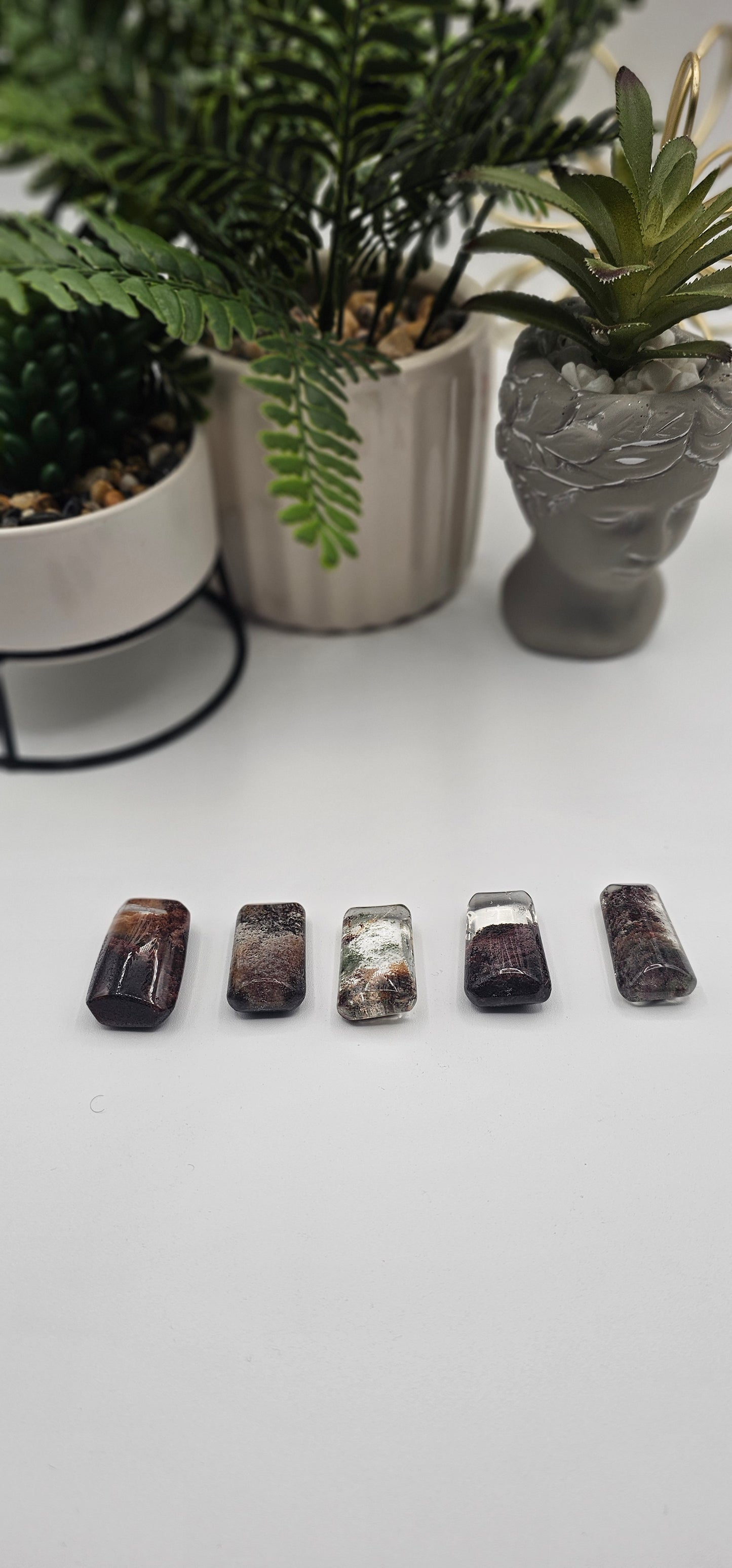 HQ Garden Quartz Cabachon