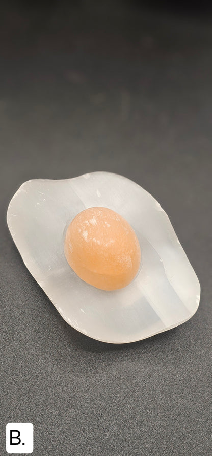 Selenite Fried Egg