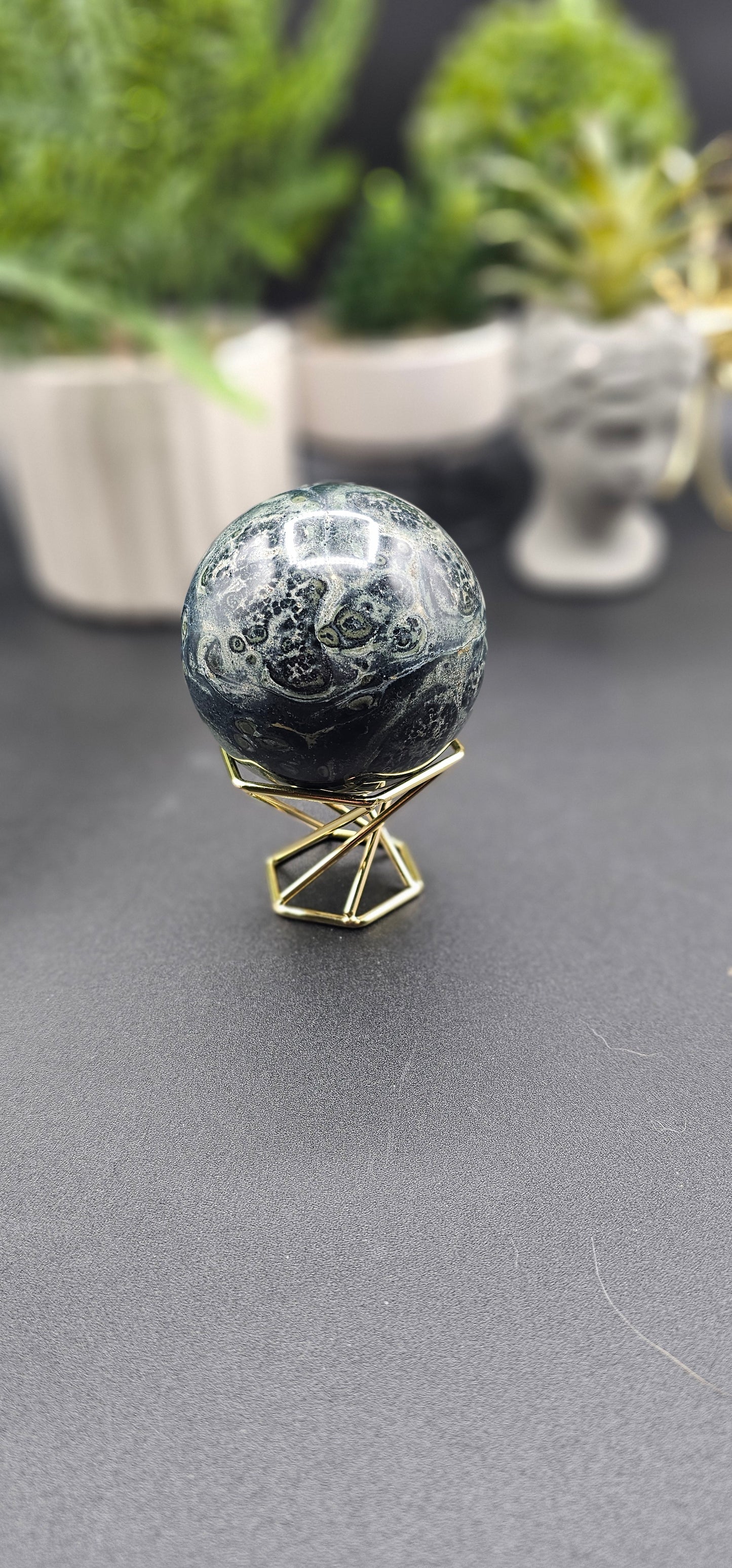 Kambaba Jasper Sphere